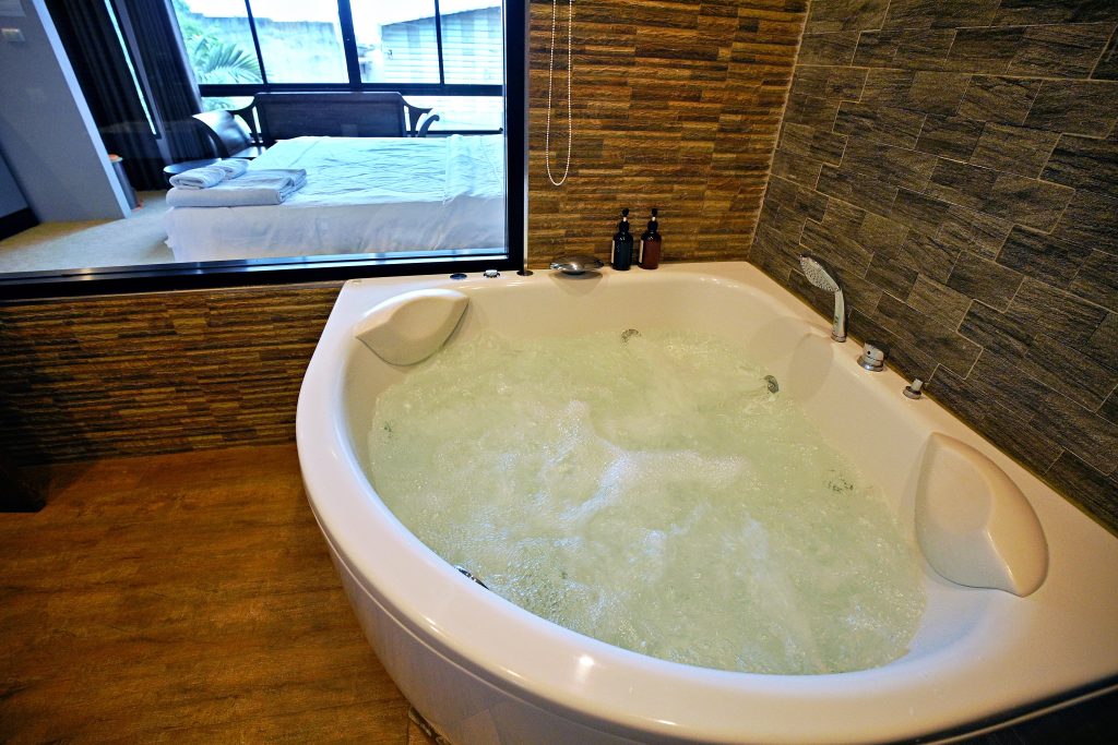 2d565dca-cd4d-4027-9ab8-867a33baa6a9