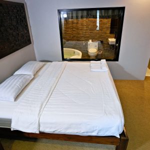 Deluxe Room – Modern Style No.1 (Bathtub)