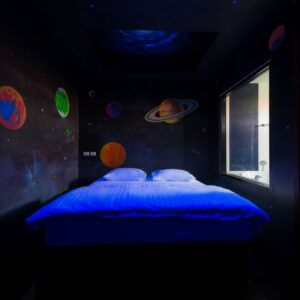 Superior Room – Galaxy Theme (Bathtub)